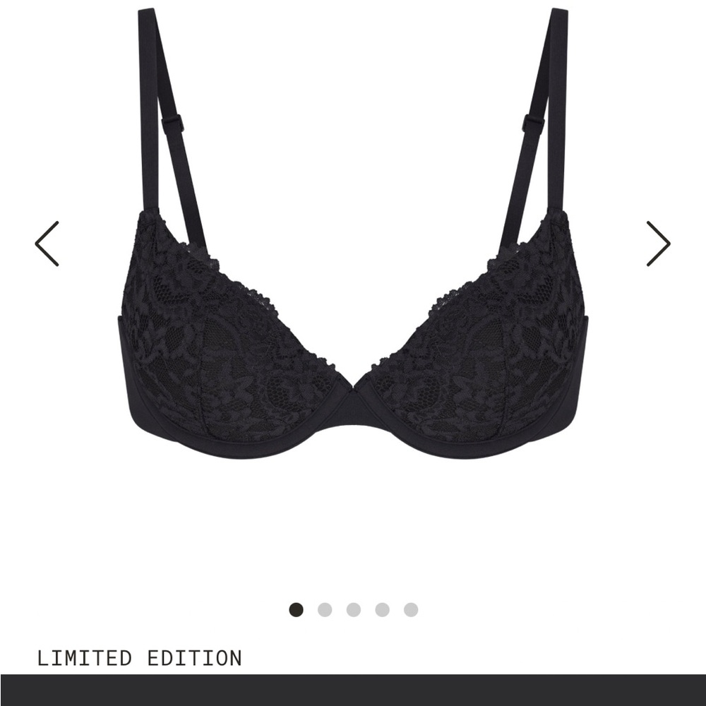 Skims lace t shirt bra NWT